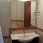 Votsalo Pool Apts شقة *