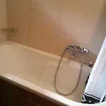 شقة Votsalo Pool Apts