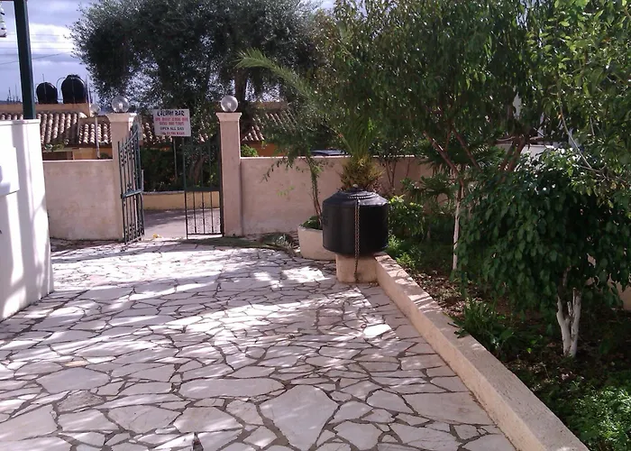 Votsalo Pool Apts Appartement *