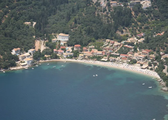 Votsalo Pool Apts *
