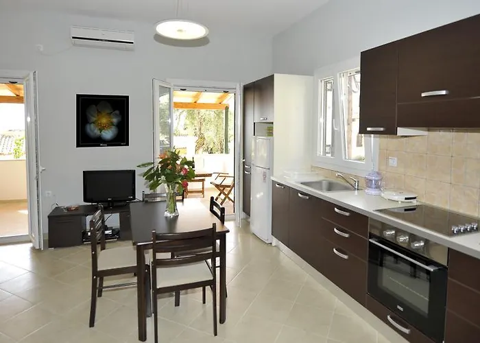 Votsalo Pool Apts Appartement Kalámi