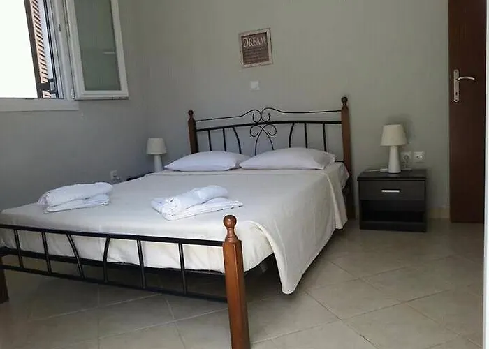 Votsalo Pool Apts Kalámi