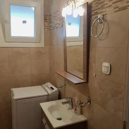 Votsalo Pool Apts Apartamento