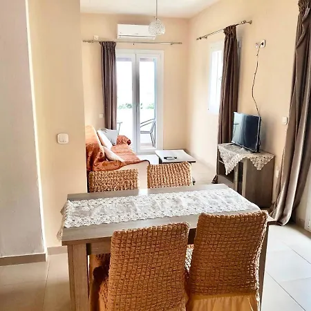 Votsalo Pool Apts Apartamento Kalámi