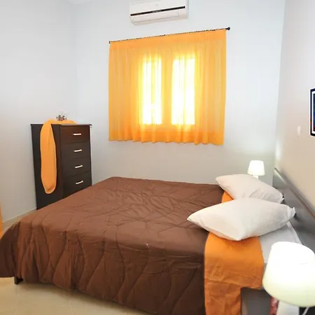 Apartamento Votsalo Pool Apts *