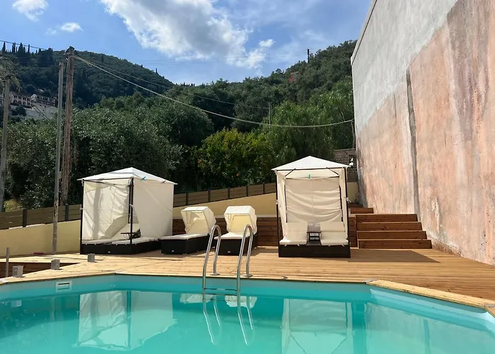 Votsalo Pool Apts Калами